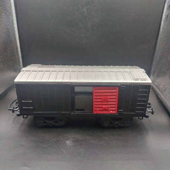 FAO Schwartz G Scale Non-Motorized Box Train Freight Car - Picture 2 of 6
